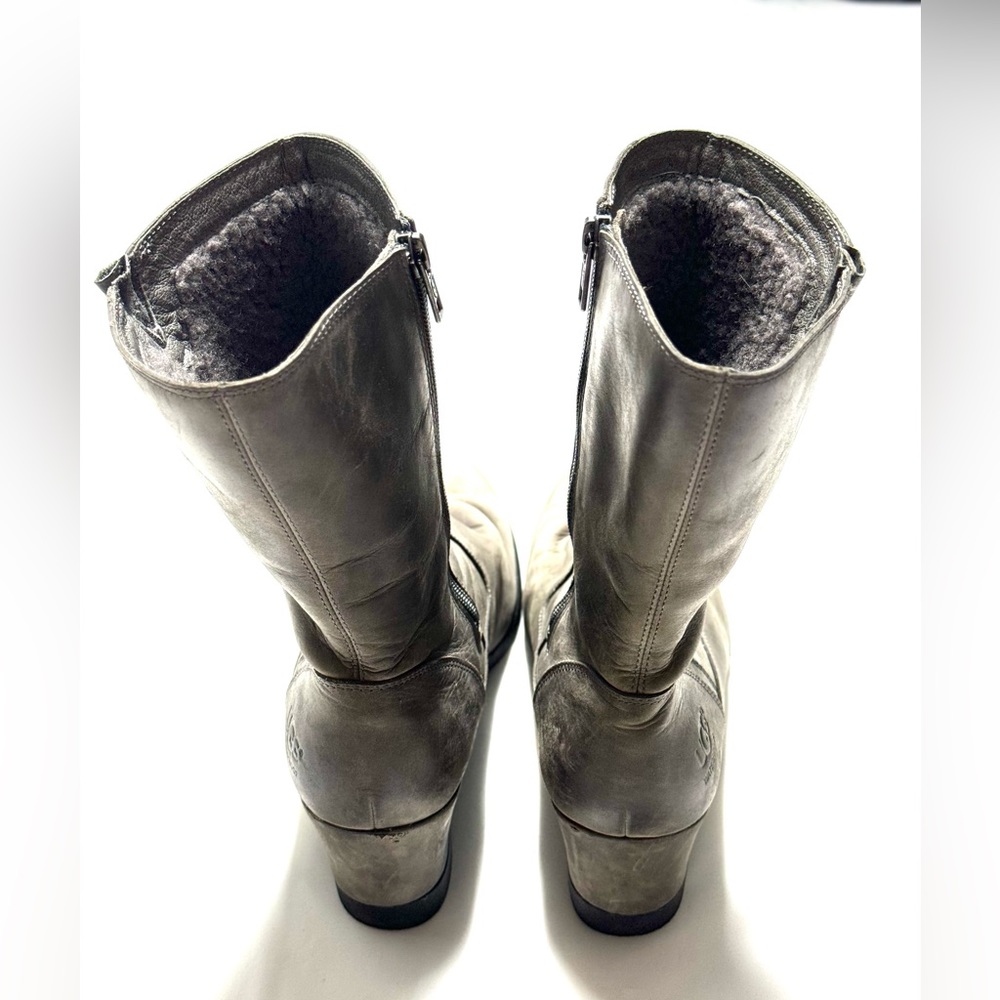 UGG Australia Leather Wedge‎ Boots #1012528 Size 10 - Picture 2 of 10